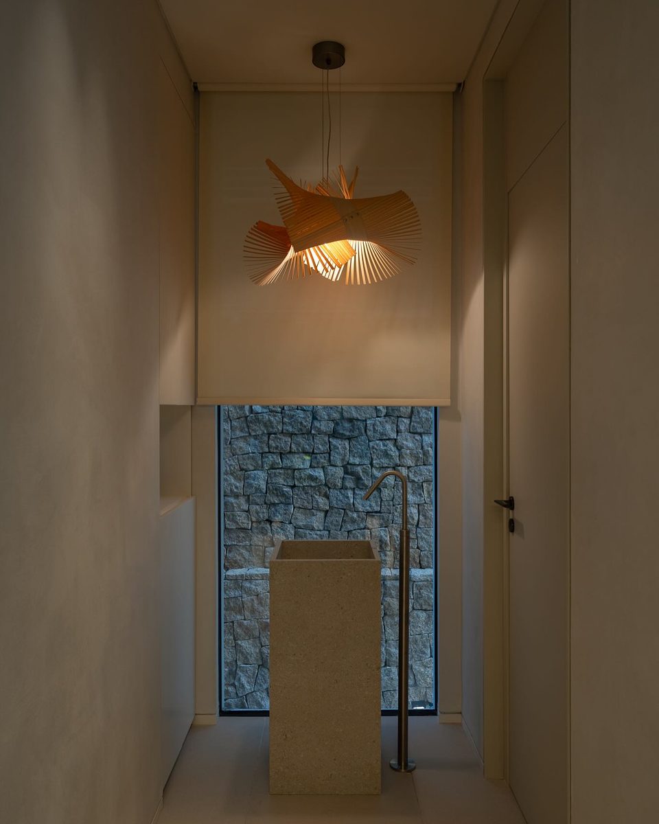 Casa Lim bathroom 2