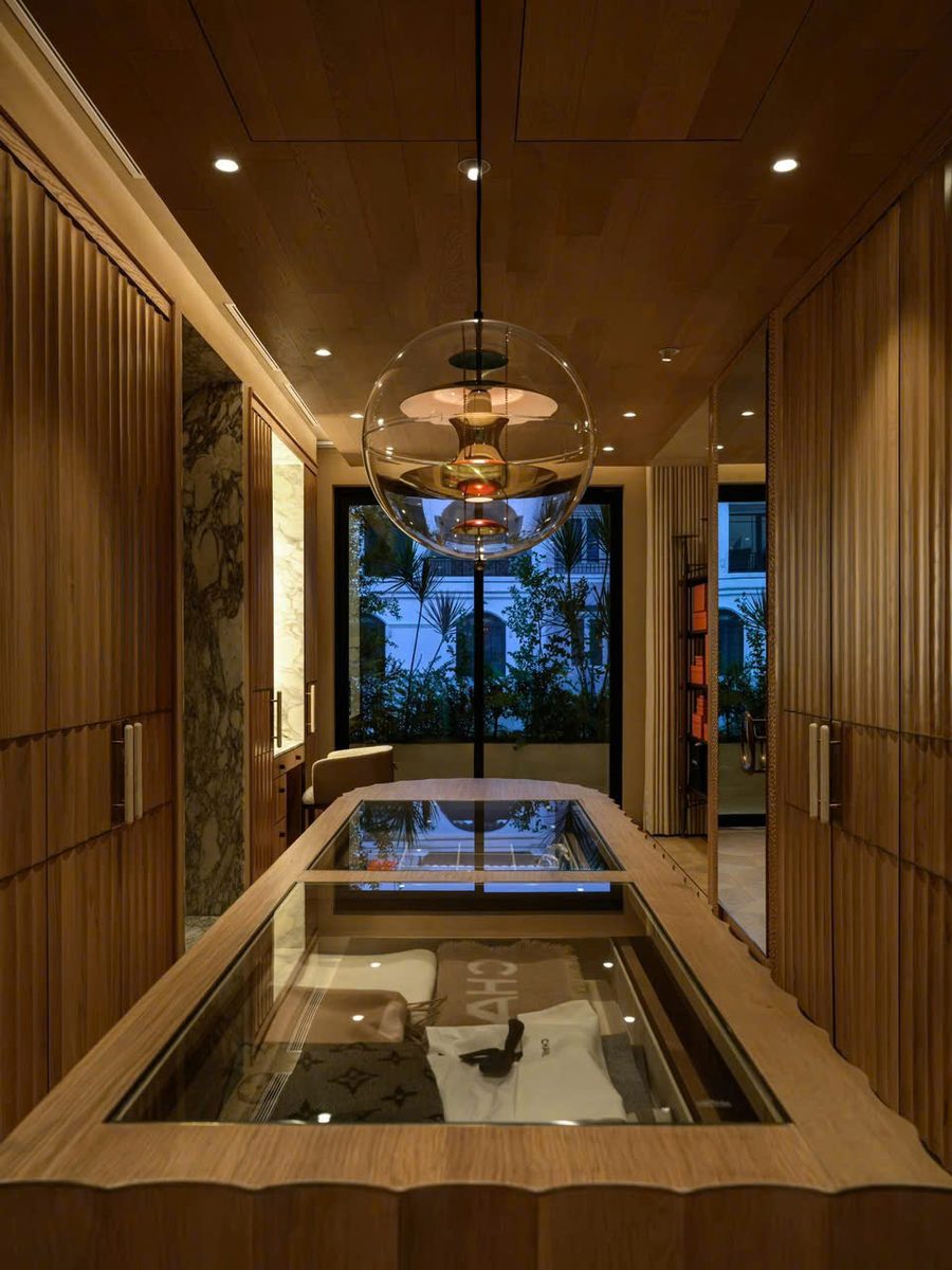 Mystery Villa 6